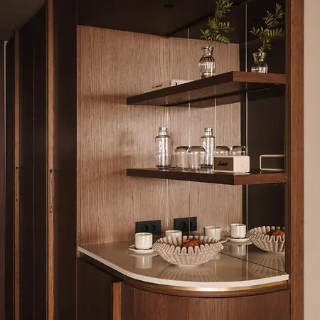 호텔 Hotel Kali 4*