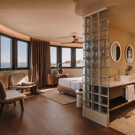 호텔 Hotel Kali 4*